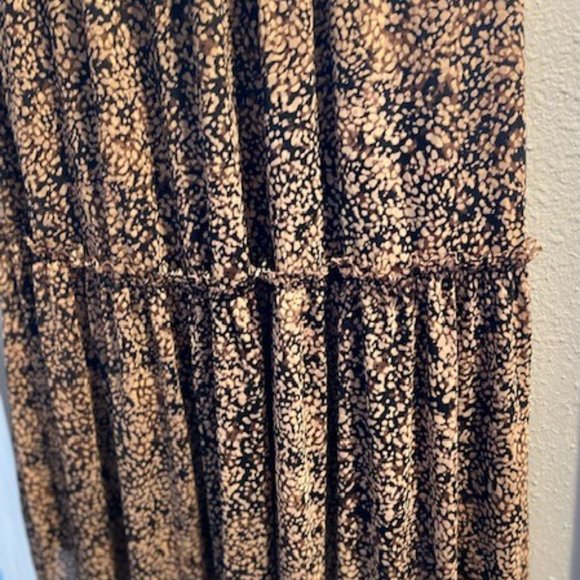 V Neck Sleeveless Multi Layer Dress - Picture 3 of 4